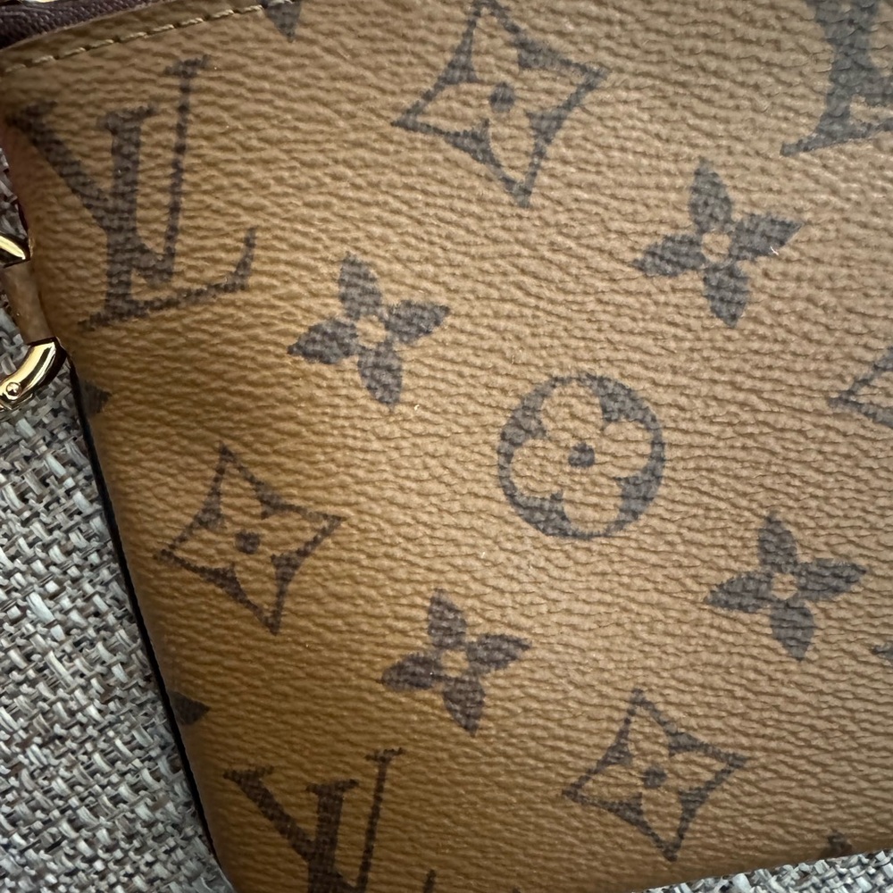 SALE! 💕 Louis Vuitton Reverse Mono Zip Coin Pouch -Square Pouch from Trio Pouch - Picture 4 of 8
